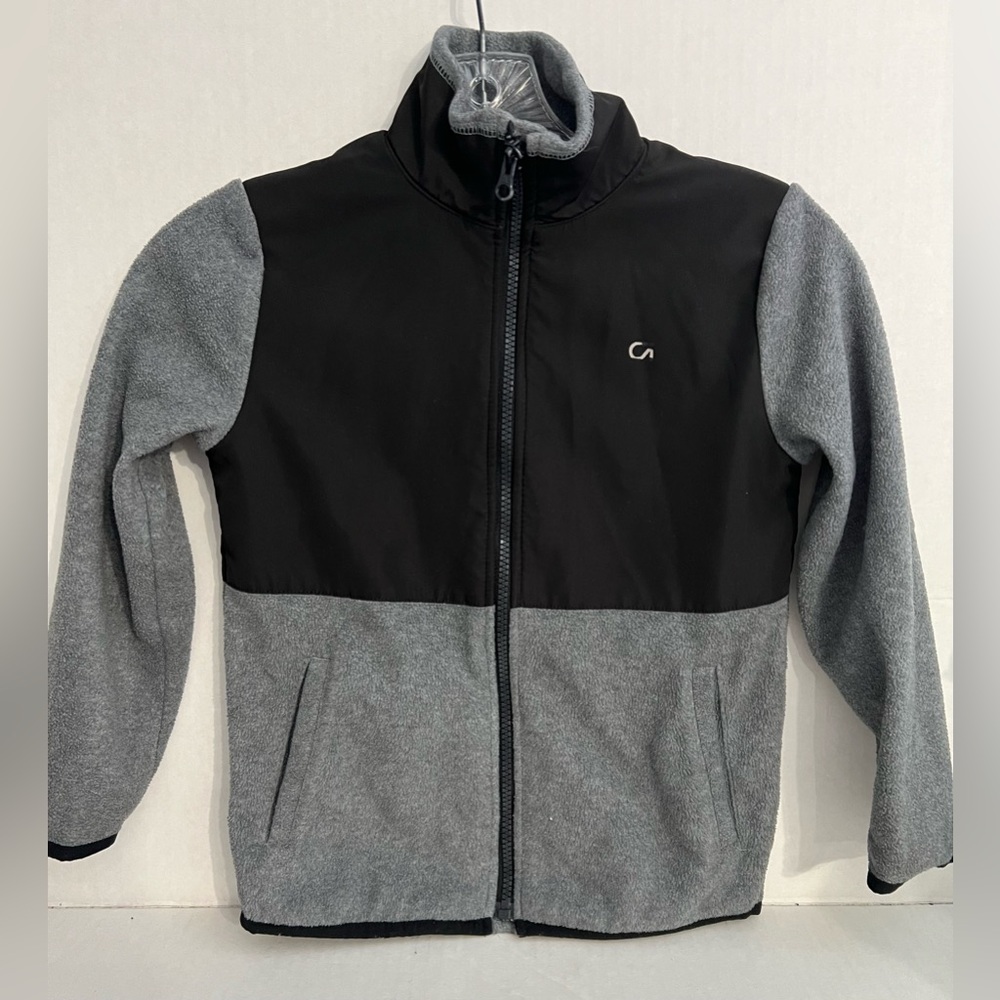 Gap Fit Boys Zip Up Black and Gray Jacket